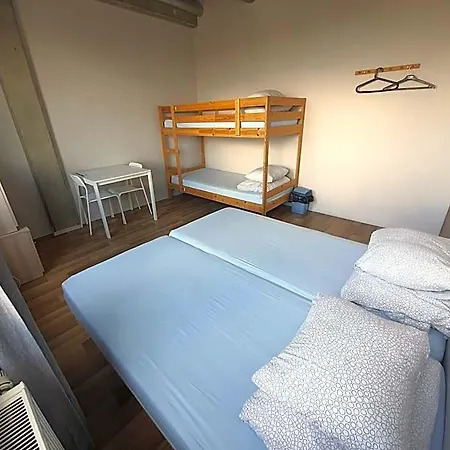 Hostel Sea