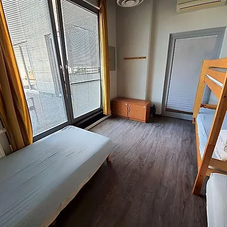 Hostel Sea